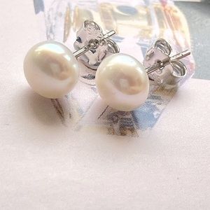 Cultured Pearl Stud Earrings
